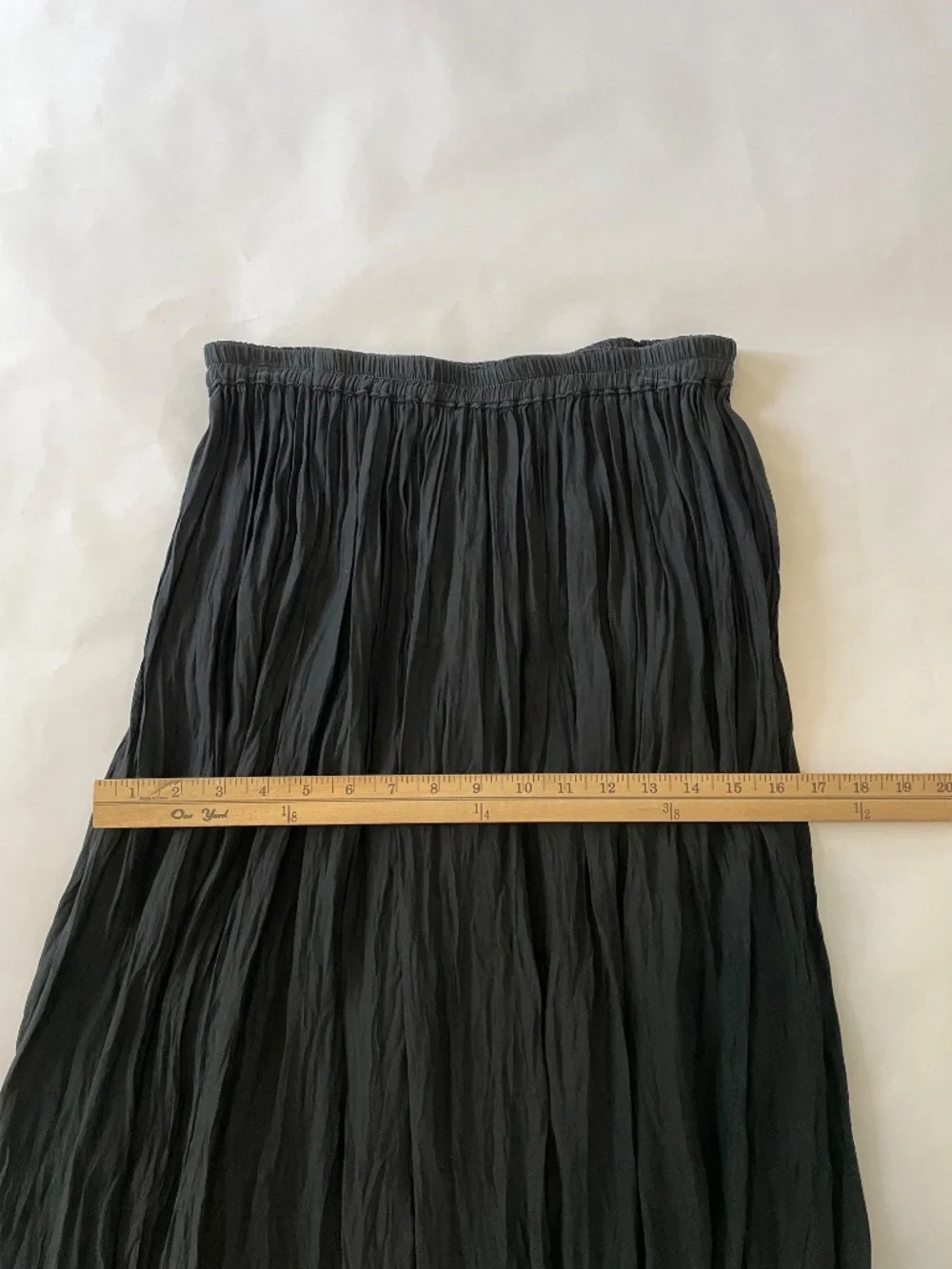 Vintage 100% Silk Black Crinkle Pleated Midi Skirt, Boho Fairy Goth, Size Small